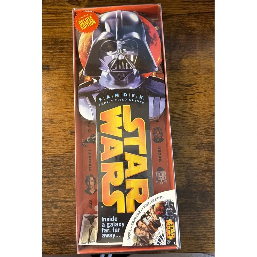 NOS Star Wars Fandex Family Field Guides Character Guide 2008 New Sealed